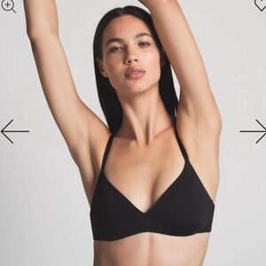 skims WIRELESS FORM PUSH-UP PLUNGE BRA onyx 36A